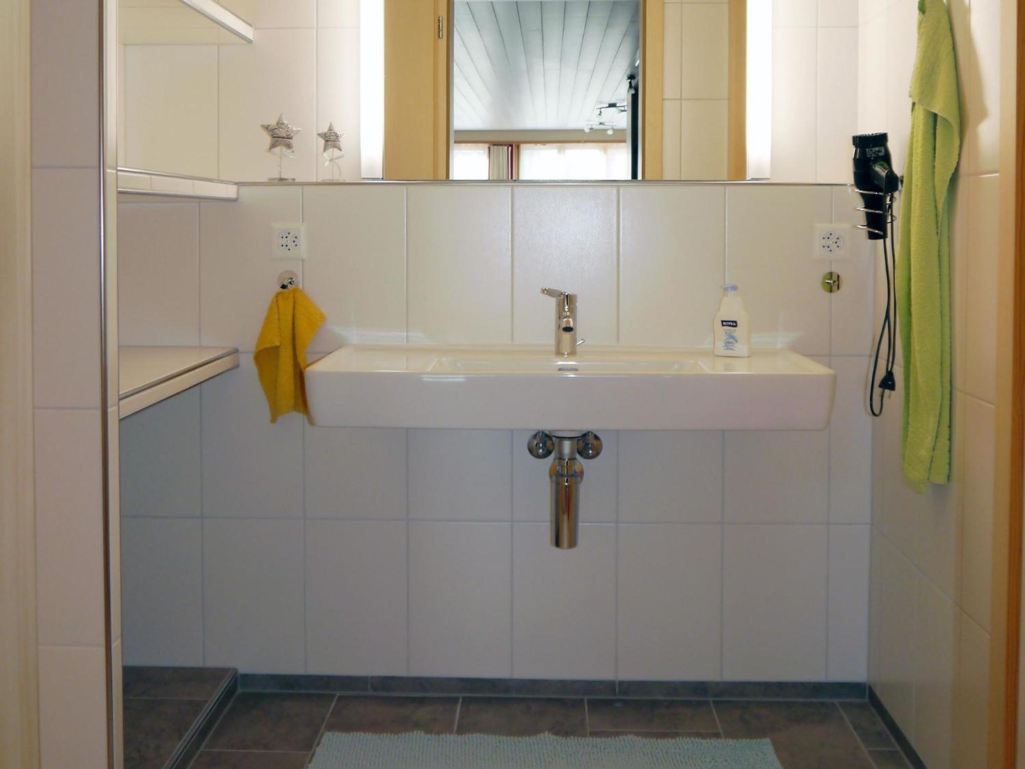 צווייזימן Apartment Am Ryschbaechli By Interhome מראה חיצוני תמונה
